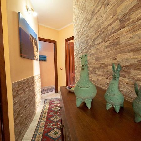 La Rosa - Elegant Rooms Sassari Esterno foto