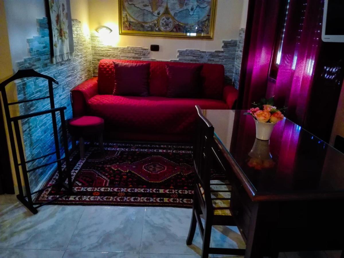 La Rosa - Elegant Rooms Sassari Esterno foto