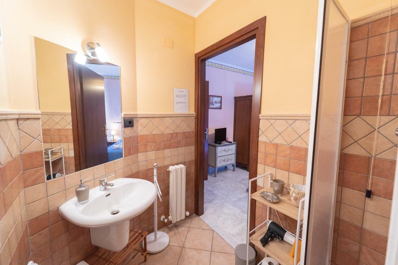 La Rosa - Elegant Rooms Sassari Esterno foto